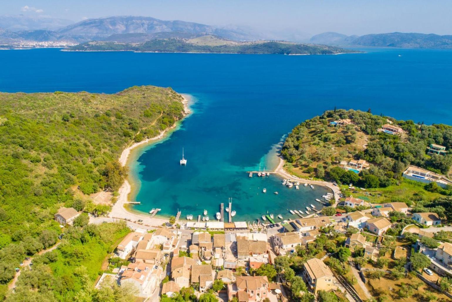 Foteini Apartment Άγιος Στέφανος Εξωτερικό φωτογραφία